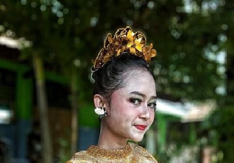 EKSPRESI PADA TARI KREASI TRADISIONAL